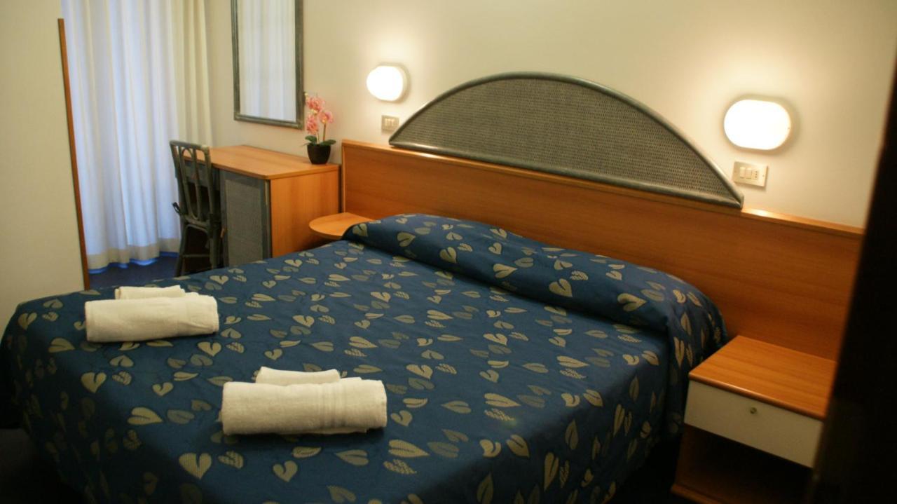 Hotel Verudella Rimini Ngoại thất bức ảnh