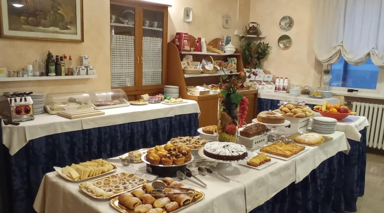 Hotel Verudella Rimini Ngoại thất bức ảnh